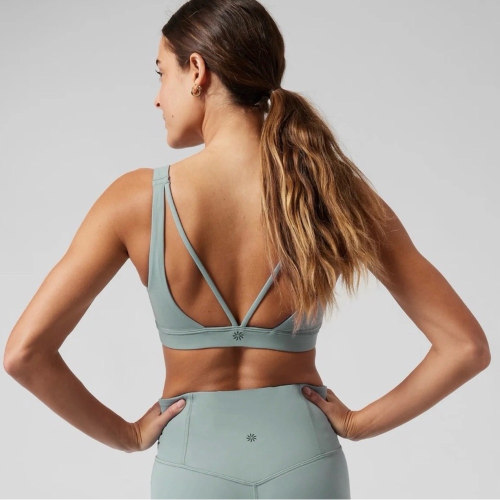 Athleta Exhale Bra L